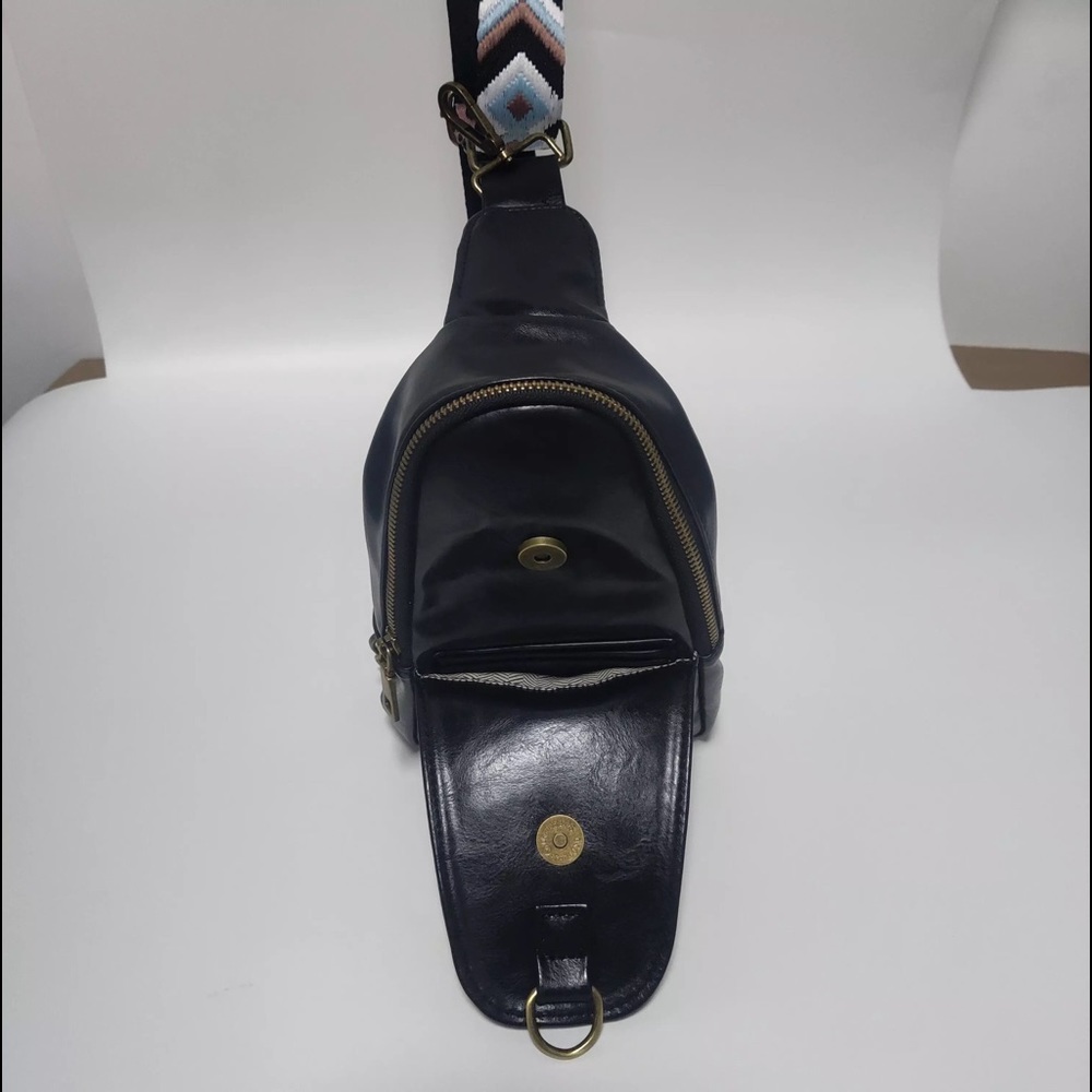 LAST 1!Black Aztec Western Boho Vegan Faux Leather Crossbody southwest bag - Picture 6 of 7